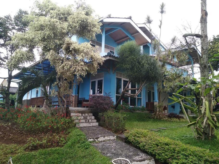 Garden Villas Cipanas Sindanglaya ภายนอก รูปภาพ